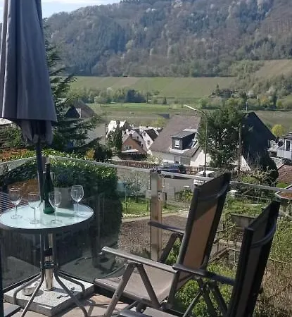 Im Sonnenberg * Enkirch